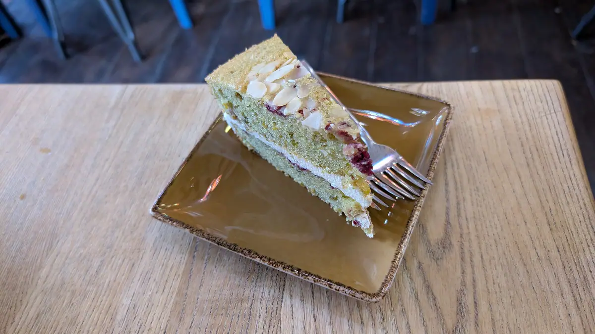 Eggless Cake Shop bakes